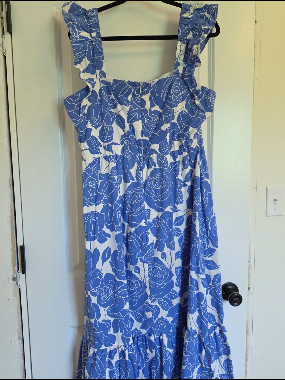 London Times Blue & White Floral Flutter Sleeve Maxi Dress - Picture 5 of 8